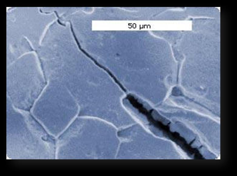 3.5.12 Θερμογαλβανική διάβρωση (thermogalvanic corrosion) Εμφανίζεται από διαφορά θερμοκρασίας μεταξύ δύο τμημάτων της ίδιας κατασκευής, η οποία δημιουργεί ανοδικές και καθοδικές περιοχές και