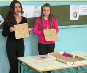Τριάρα ή τριότα ή τρίλιζα Θα χρειαστείς: κουτί από