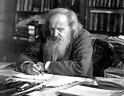 Το 1869 ο ρώσος Dimitri Mendeleev παρουσιάζει στη Ρωσική Χημική Εταιρεία έναν πίνακα των μέχρι τότε γνωστών χημικών στοιχείων τα οποία κατατάσσει σε γραμμές και