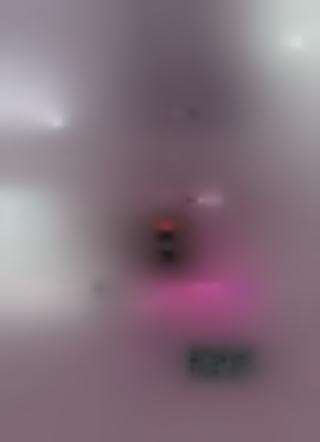 V I <