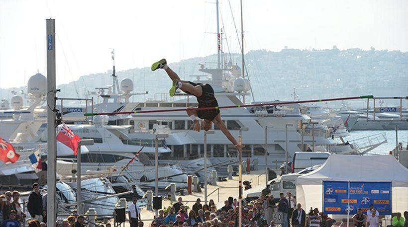 2o Athens Street Pole Vault Έναν εντυπωσιακό, όσο και πρωτοποριακό για τα ελληνικά δεδομένα, αγώνα άλματος επί κοντώ διοργάνωσε ο ΣΕΓΑΣ το Σάββατο 10 Μαΐου 2014 στη Μαρίνα Φλοίσβου.