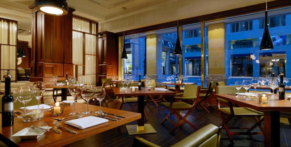 Relish, Ξενοδοχείο Westin Grand, Βερολίνο Με μότο «Ταΐστε το σώμα, θρέψτε την ψυχή», το εστιατόριο Relish στο Βερολίνο, με σεφ τον Peter Hampl προσφέρει στους πελάτες του διεθνείς γεύσεις με