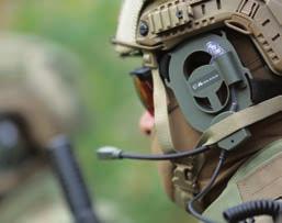 ABM TACTICAL C855.01 Ρυθμιζόμενο ακουστικό με πιάσιμο πίσω από το αυτί, μικρόφωνο τύπου boom και tactical PTT.