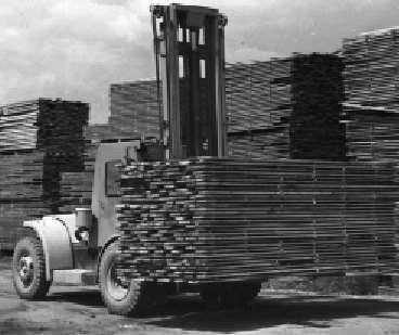 Στοίβαση ξυλείας κατασκευή στοιβάδων με ειδικό τρόπο & τοποθέτηση με