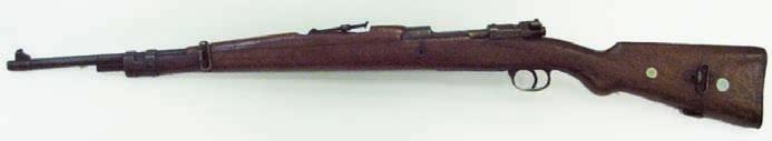 Επαναληπτικό Τυφέκιο Mauser Μ1930 Από το 1937 έως το 1939 υπογράφηκαν διάφορες συμβάσεις με τη βελγική FN, με σκοπό την προμήθεια τυφεκίων Mauser M1930 για τον Ελληνικό Στρατό.