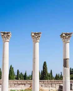 Dodecanese Islands: 30. When the sun fell in love with the sea 多德卡尼斯群岛 : 当阳光爱上大海 30. UNESCO Heritage Sites in Greece 希腊境内的联合国教科文组织遗产遗址 30.