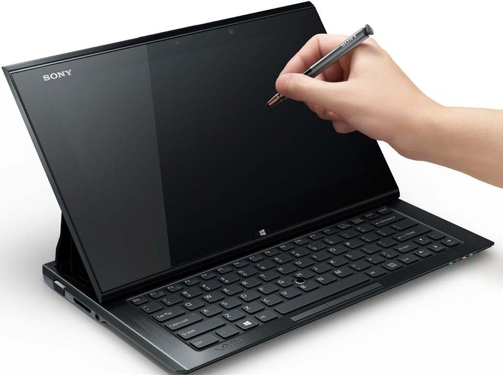 svet techniky po stranách. Snáď nabudúce. V pravej bočnej stene nájdete mierne zapustený vypínač, plnohodnotný HDMI konektor (max. výstup 1920 x 1080 b.) a dva USB porty typu 3.