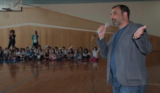 ΕΚΘΕΣΗ ΖΩΓΡΑΦΙΚΗΣ 07/05-07/06 Πριν κανείς διδαχθεί και μάθει την ιστορία της Ελλάδας και πολύ περισσότερο την παγκόσμια ιστορία, θα πρέπει να διδαχθεί και να μάθει καλά την ιστορία του τόπου του,