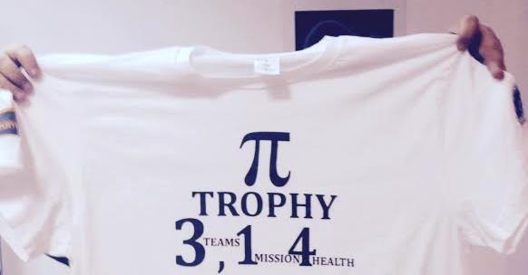 Activități în școală: A doua ediție π TROPHY! 3 TEAMS, 1 MISSION 4 HEALTH! - 10 decembrie 2014 -SEB eleve, mămici, profesoare A venit rândul mămicilor, profersoarelor și elevelor să facă mișcare.
