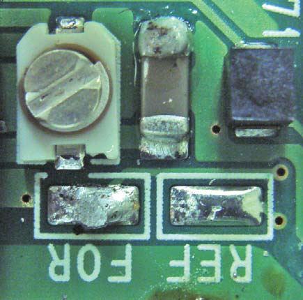 (CONFG Menu)* ransmitting ADJUSMEN EM OPERAON "MD" "RF Power" S- (Factory Menu) "X Middle Power" (PA UN) C Connect a digital voltmeter to "" on the PA UN.