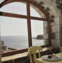 Τιμή κατ άτομο με μπουφέ πρωινό 2 νύχτες 16/6-15/9 16/6-15/9 16/9-20/12 Δίκλινο Standard 180 259 78 Δίκλινο Junior Suite 230 335 98 3ο άτομο -30% -30% -30% 3ο άτομο έως 7 ετών ΔΩΡΕΑΝ ΔΩΡΕΑΝ ΔΩΡΕΑΝ 3ο