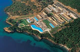 IONIAN BLUE & SPA RESORT 5* ΝΙΚΙΑΝΑ - ΛΕΥΚΑΔΑ ΔΙΑΜΟΝH: 116 δωμάτια, όλα μεγάλα και άνετα, εξοπλισμένα με μπάνιο /ντους καθώς και κλιματισμό, πιστολάκι μαλλιών, χρηματοκιβώτιο, mini bar, τηλέφωνο και