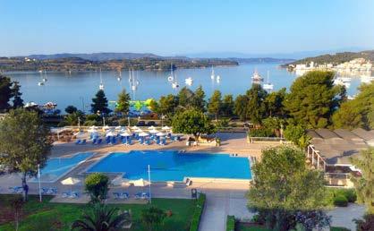 (στιγμιαίος κρύος, ζεστός, γαλλικός), αναψυκτικά, κρασί, μπύρα draft, αφεψήματα & νερό σε καράφα από 10:00 έως 23:00