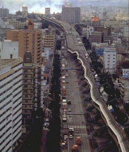 δράσεις στις κατασκευές, και οδήγησαν την επιστημονική κοινότητα στο να το εξετάσει με μεγαλύτερη προσοχή τις πιθανές αρνητικές συνέπειες που προκύπτουν υπό συγκεκριμένες συνθήκες σεισμικής διέγερσης