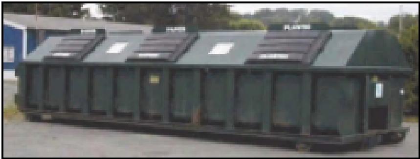 Σχήμα 3.2: Container parks συλλογής οικιακών απορριμμάτων συλλογής. Μερικοί από τους κάδους μπορεί να έχουν στο εσωτερικό τους χωρίσματα ώστε να γίνεται ένας πρώτος χονδρικός διαχωρισμός.