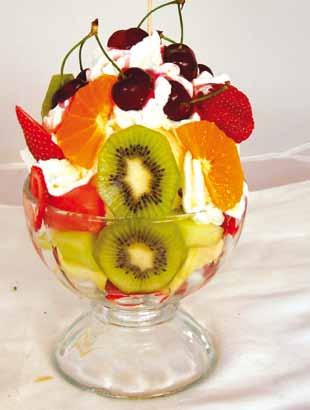 with brandy Fruit salad with yoghurt Melon ice cream Bella Elena (vanilla, chocolate, pistachio, pear, whipped cream) Spaghetti ice cream (vanilla, strawberry syrup, whipped cream) Potato ice cream