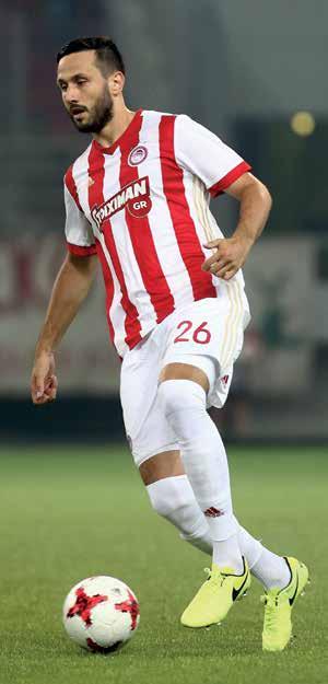 Την αμέσως επόμενη σεζόν η FK Rad τον πρόσθεσε στο έμψυχο δυναμικό της με κανονική μεταγραφή. Το νέο μεταγραφικό απόκτημα του Θρύλου αγωνίστηκε για δύο σεζόν στην σερβική ομάδα και αμέσως ξεχώρισε.