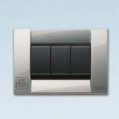 V23; pentru personalizarea placilor din lemn, preturile si cantitatile se negociaza cu reteaua de distributie.