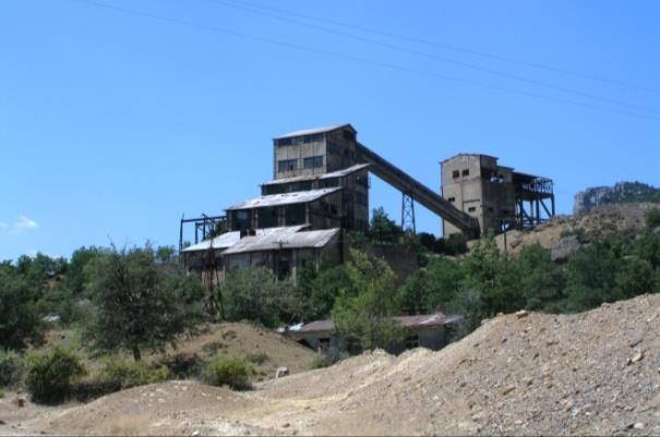 Η μεγαλύτερη ετήσια παραγωγή σημειώθηκε τα έτη 1975 και 1976 με 40.000 τόνους μετάλλευμα και 3.000 τόνους συμπυκνώματα, κυρίως γαληνίτη και σφαλερίτη βουρτσίτη.