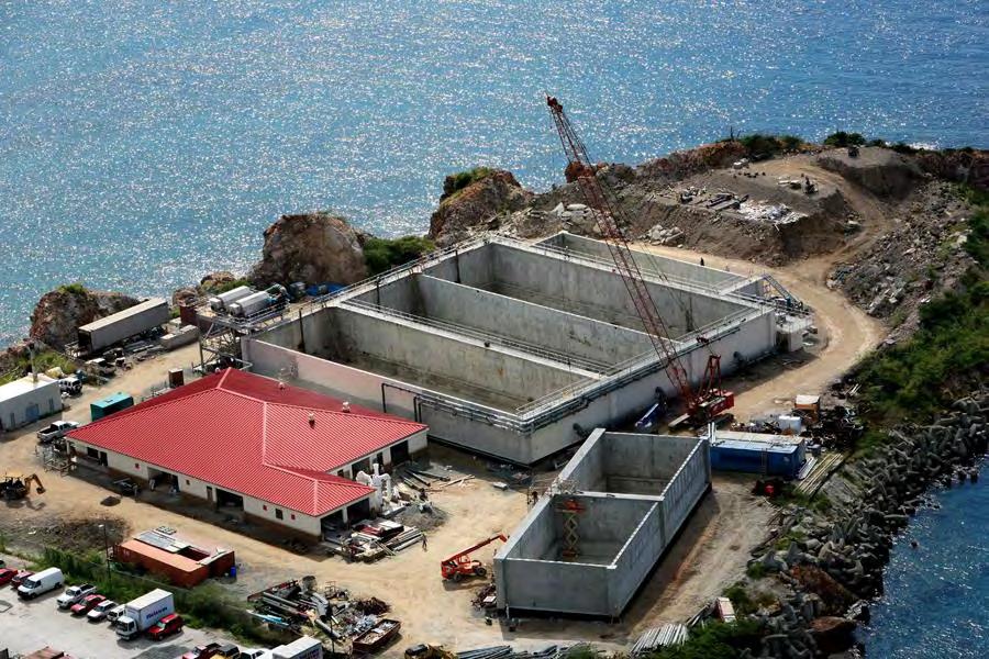Ε ι σ α γ ω γ ή Σ ε λ ί δ α 3 1.1.2 Σχήμα Οι δεξαμενές που εδράζονται στο έδαφος είναι κυλινδρικές ή ορθογωνικές, ενώ οι υπερυψωμένες δεξαμενές μπορεί να είναι σφαιρικές, κυλινδρικές ή κωνικές.