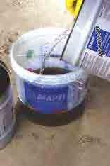 Diluente PU (Thinner PU) Αραιωτικό για το PRIMER PU60. Μορφή: υγρό. Χρώμα: διαφανές. Εύφλεκτο: ναι.