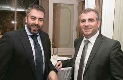 της πλεονεκτήματα, ενθαρρύνοντας τη διαδραστική συζήτηση ενίσχυσης των πρακτικών δεξιοτήτων και τεχνικών πωλήσεων.