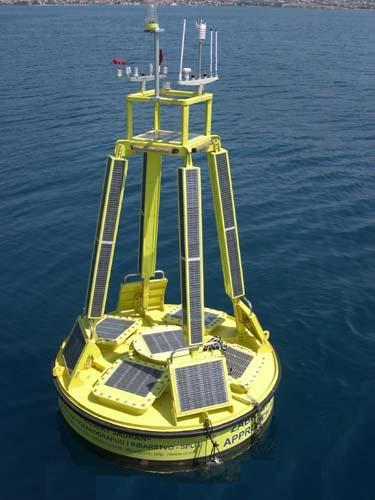 A M O S Automatski Mjerni Oceanografski Sustav nadzor fizikalnih i bioloških procesa u moru kontinirana mjerenja oceanografskih parametara upoznavanje stanja