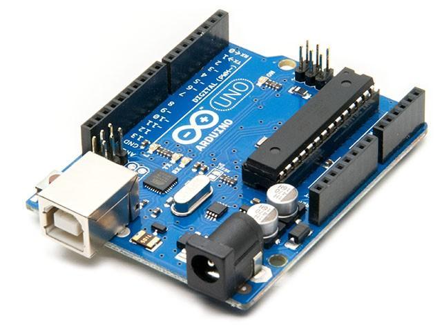 υπολογιστή, rasters, καλώδια, leds, διακόπτες, ποτενσιόμετρα, αντιστάσεις, διόδους, τρανζίστορ κλπ). Εικόνα 1.