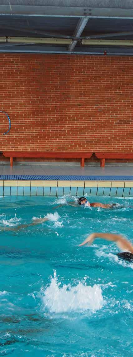 Wettkampfschwimmen-AG Όμιλος αγωνιστικής κολύμβησης Danai Simou, Lehrerin / Δανάη Σίμου, καθηγήτρια Schulmeisterschaften im Schwimmen / Εσωτερικό πρωτάθλημα κολύμβησης Am Dienstag, dem 3 Dezember