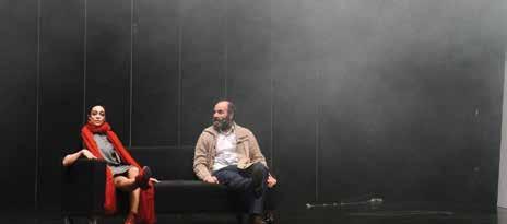 «Φάουστ» στη Στέγη Γραμμάτων και Τεχνών "Faust" im Onassis Cultural Centre Fünf Schülerinnen und Schüler der 11.