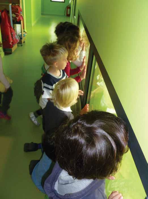 Dass beim Einzug noch nicht alles perfekt und fertig war, gab den Kindern die Möglichkeit, nach und nach etwas Neues zu erforschen.