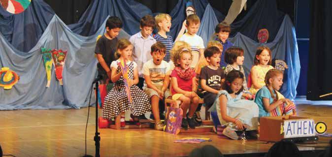 Beim Entdecken und Forschen hatten die Kinder viel Spaß, vor allem das Rosinen-Ballett begeisterte sie.
