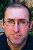 Matthias Saul Geboren: 4. April 1972 in Eschwege. Familienstand: verheiratet mit 3 Kindern (6, 8 und 10 Jahre). Lebensstationen bisher: Wanfried, Gießen, Athen. Hobbys: Sport, Musik und Spiele.