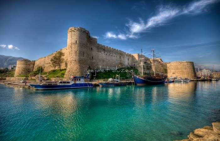 ΤΟ ΚΑΣΤΡΟ