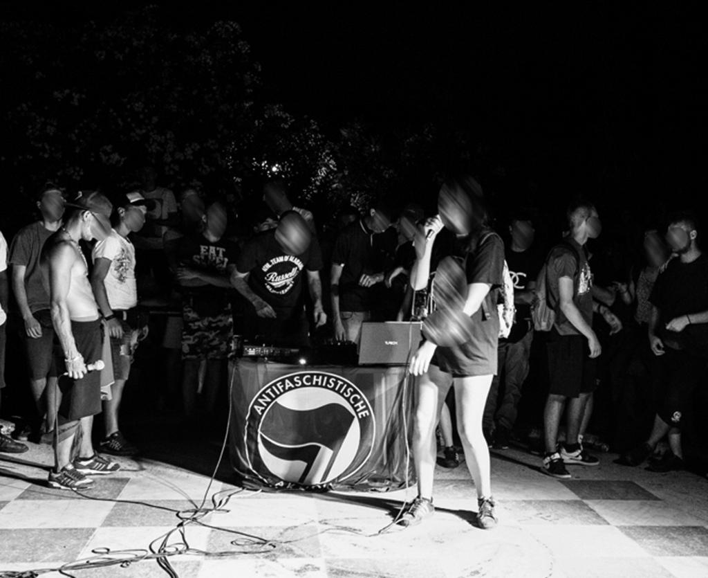 antifa live> beat από τη γειτονιά για τη γειτονιά> Ιούλης 16> Ταύρος Ciao, τα παμε με ρουφιάνους δεν αράζουμε, δεν ταιριάζουμε // ΔΙΠΡΟ Πιάσαν τα πατσάνια μέσα στην πλατεία χωρίς δικαιολογία // GRACI
