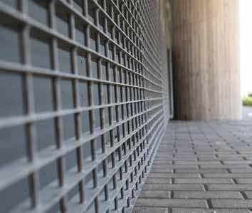 Επίπεδο και διάρθρωση των αμοιβών Το επίπεδο και η διάρθρωση των αμοιβών υλοποιείται με διαδικασίες που στοχεύουν στην προσέλκυση και την παραμονή των μελών του ΔΣ, των διοικητικών στελεχών και των