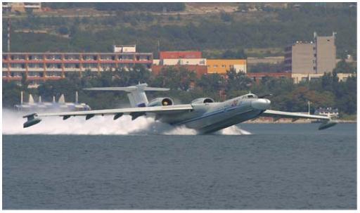 Τέλος, άλλη μία ρώσικη εταιρεία, που ονομάζεται Beriev, έχει παρουσιάσει μία νέα δομή υδροπλάνων, αμφίβιων αεροσκαφών (amphibian aircraft) με δύο νέα μοντέλα μεγαλύτερα από τα υπόλοιπα υδροπλάνα που