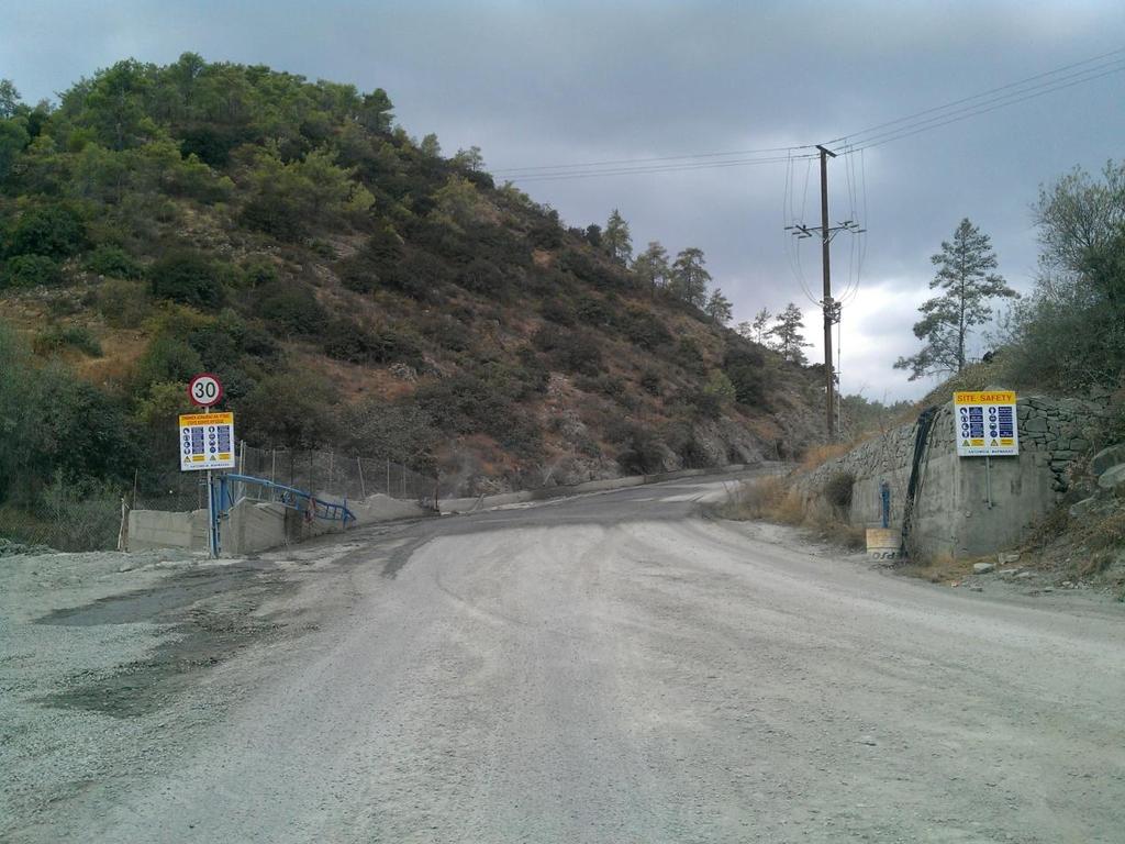 Α) Μετρήσεις αιωρούμενης σκόνης Για την εκτίμηση των επιπτώσεων της αιωρούμενης σκόνης στο περιβάλλον, για να διερευνηθεί δηλαδή σε τι ποσοστό και σε ποια έκταση επιβαρύνεται η περιοχή της μονάδας