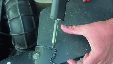 Set de reparatie - Replast Sistem complet pentru repararea profesionalã a pãrtilor din material plastic, fibrã de sticlã sau fibrã de carbon.