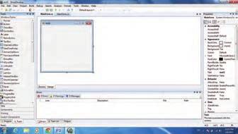 با انتخاب برگه design و برگه tools می توانیم به فرم اصلی و ابزارهای برنامه