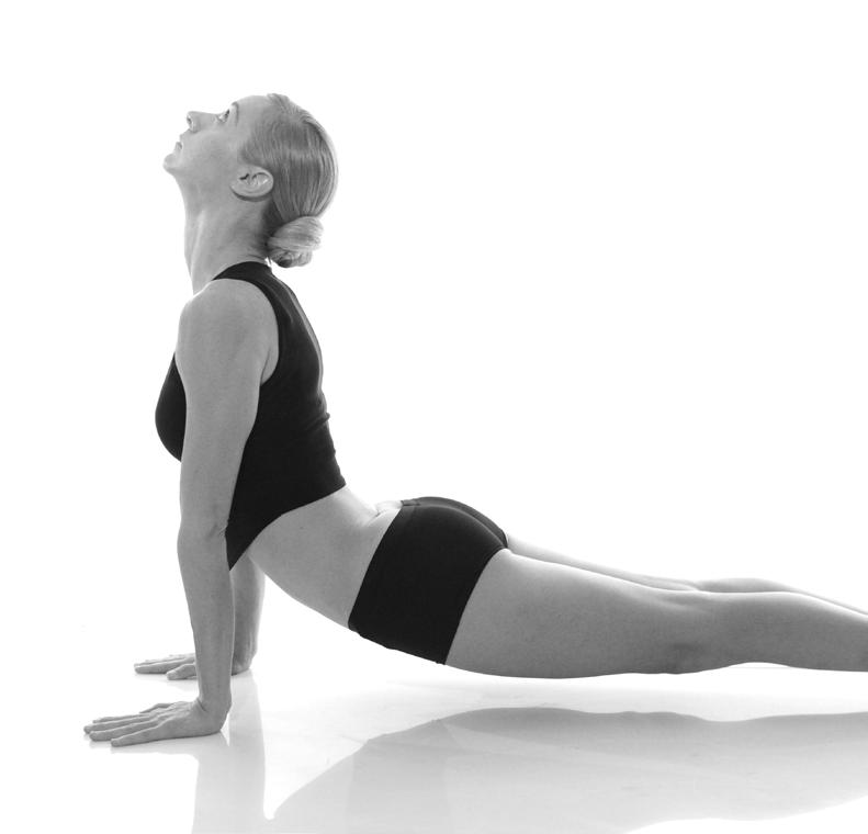 VINYASA YOGA ACADEMY Γίνε και εσύ Yoga Instructor και μάθε να συνδυάζεις την εκγύμναση με τη σωματική και πνευματική ηρεμία!