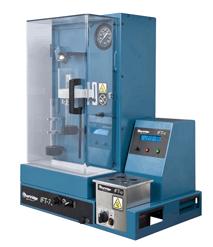 Conţine: Mecanismul cu manometru pentru testarea injectoarelor Generator de semnal pentru injectoare CR: Bosch, Bosch piezo, Delphi, Denso, VDO piezo Cuvă de curăţat cu ultrasunete Se pot achiziționa