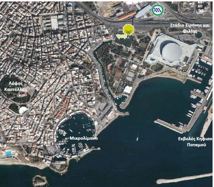 Εικόνα 8 Η παραλιακή ζώνη του Πειραιά 12