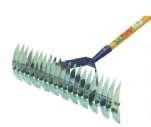 για φύλλα με 21 δόντια ρυθμιζόμενη Leaf rake with 21 fix tines, adjustable τιμή:15,80