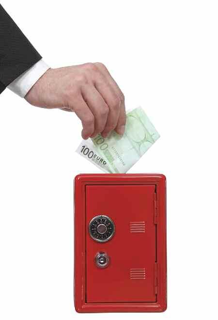28 κλαδικά νέα Τι είναι τα Ταμεία Επαγγελματικής Ασφάλισης Η κυβέρνηση με μια ξαφνική τροπολογία που ψήφισε «νύχτα» στο Θερινό Τμήμα της Βουλής, εκβιάζει τους Βενζινοπώλες να δεχτούν να γίνει το