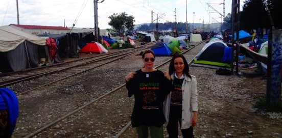 ΠΡΟΘΕΣΕ ΔΡΑΕΙ ΣΘΡΙΞΘ Ε ΠΡΟΦΤΓΕ & ΕΛΛΘΝΕ IDOMENI DRILLING THE MAIN SOURCE OF LIFE FOR ALL REFUGEE FAMILIES IN IDOMENI HOT SPOT AND THE LOCAL COMMUNITY.