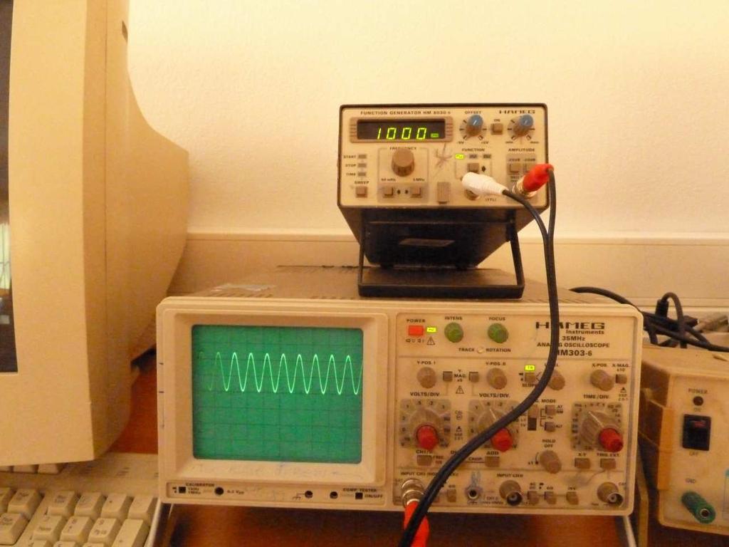 Κεφάλαιο 5 5 Πειραµατικός έλεγχος κυκλώµατος Ο πειραµατικός έλεγχος του κυκλώµατος έγινε στο εργαστήριο του τεχνολογικού ιδρύµατος.