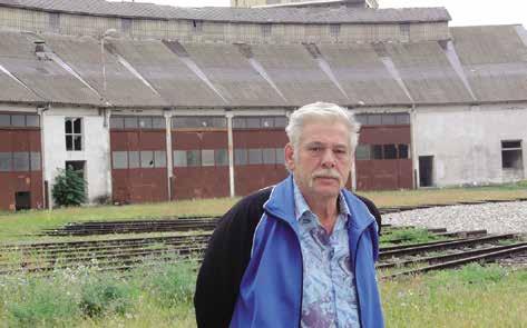 Vojko Rutar, 64 let Dobrovo, 27 let delal v Salonitu. Marija Rakušček, 65 let Šmartno, 27 let delala v Salonitu. 1974 je iz šempetrske Iskre Avtoelektrike prišel delat v Salonit Anhovo.