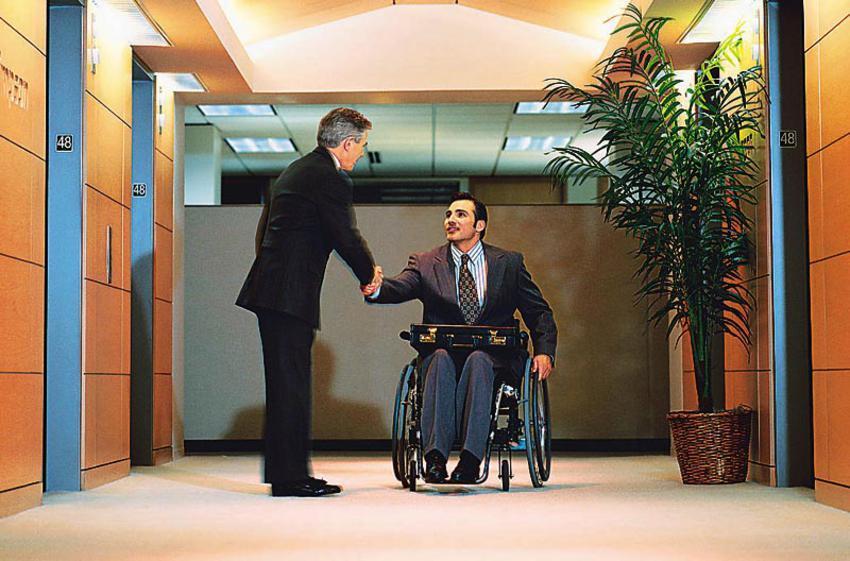 1. Καθοδήγηση και υποστήριξη του ατόμου με αναπηρία και από κοινού σχεδιασμός της επαγγελματικής σταδιοδρομίας 2. Επικοινωνία 3. Αναστοχασμός των ενεργειών 4.