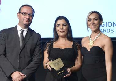Τα Grand Awards της βραδιάς Η τελετή έκλεισε με την απονομή των Grand Awards σε κάθε ενότητα, διάκριση που απονέμεται στο Μέσο εκείνο που